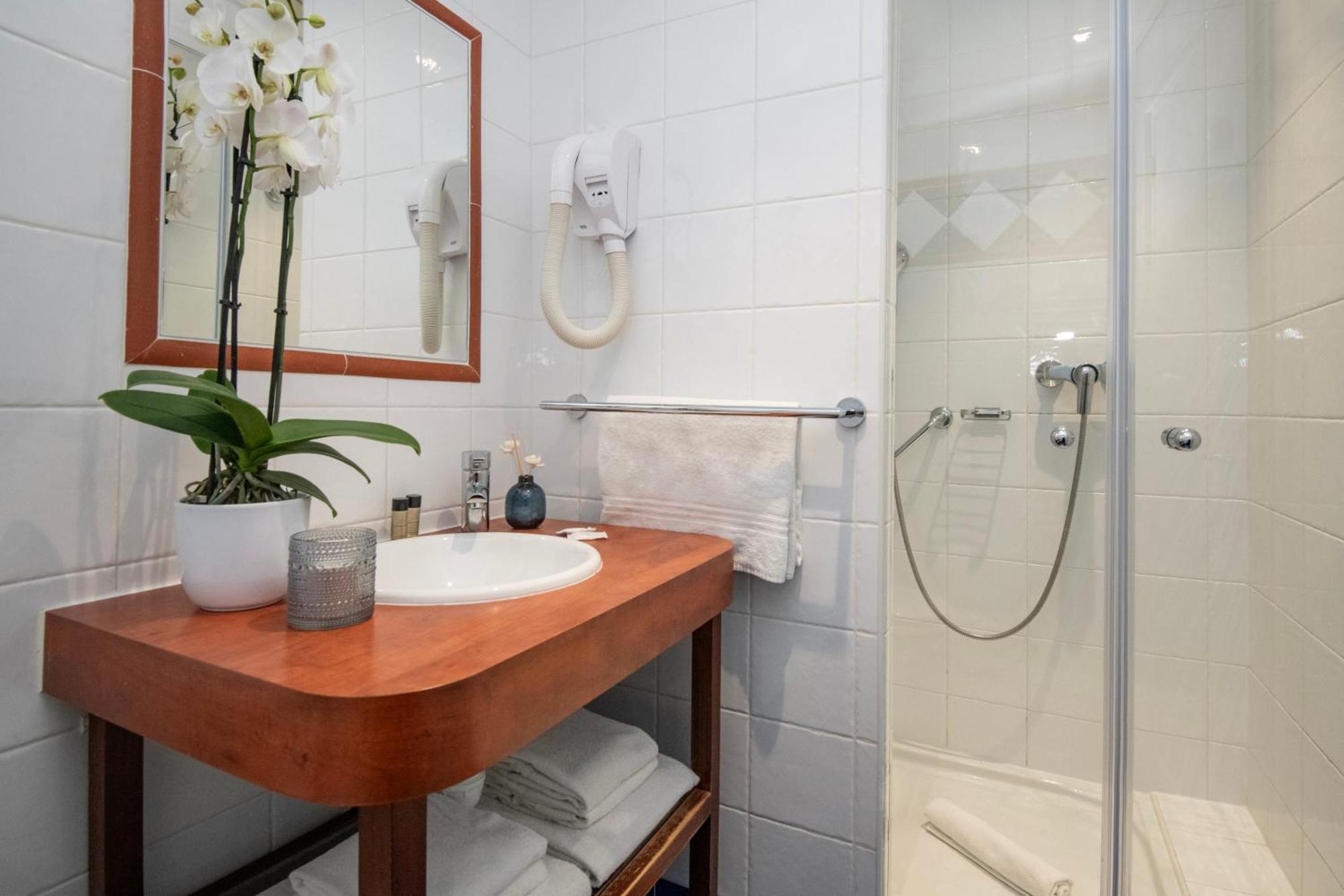 Hotel Vendome Menton - Reouverture Dış mekan fotoğraf